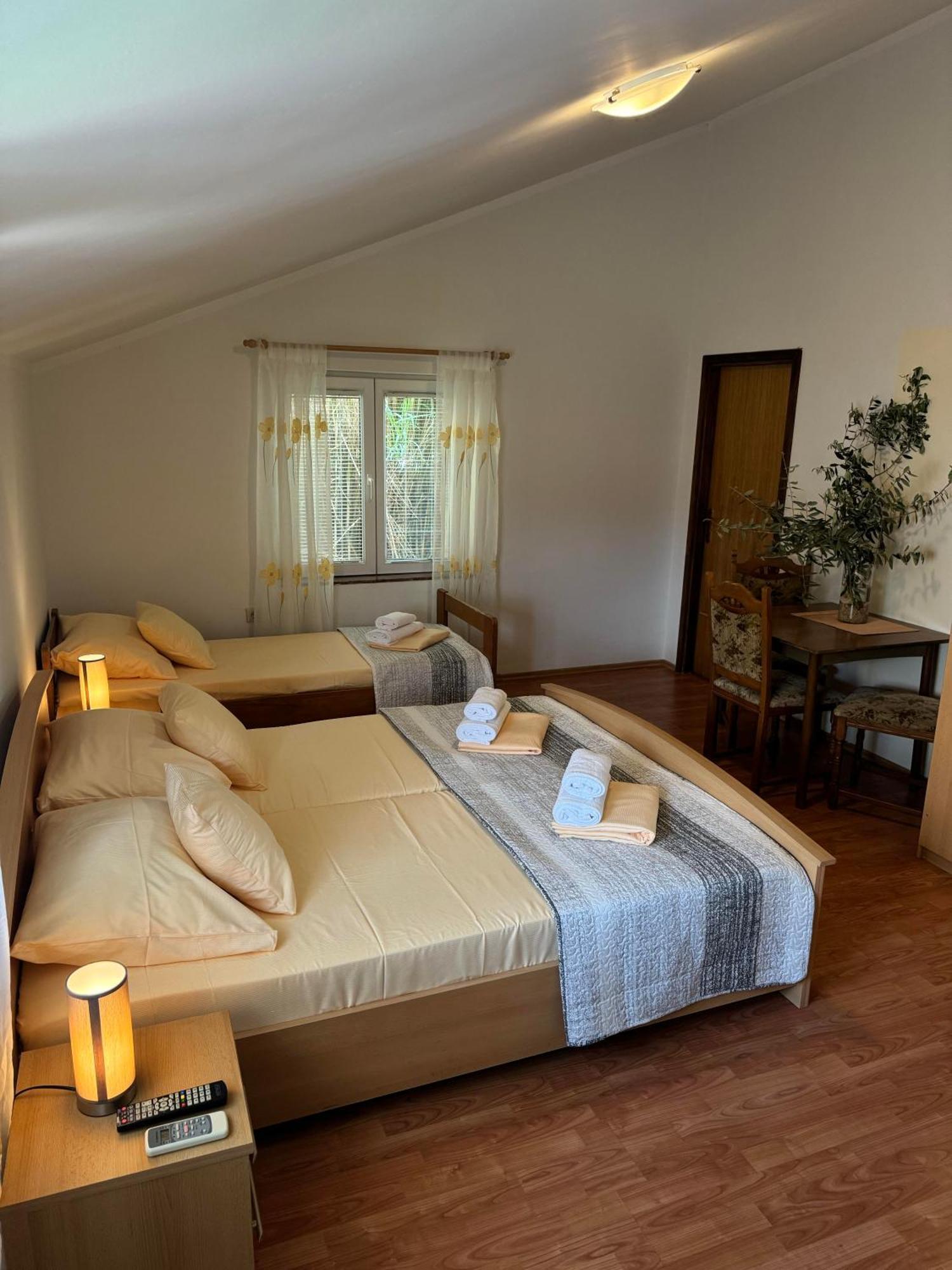 Pag Vero Apartments Паг Экстерьер фото