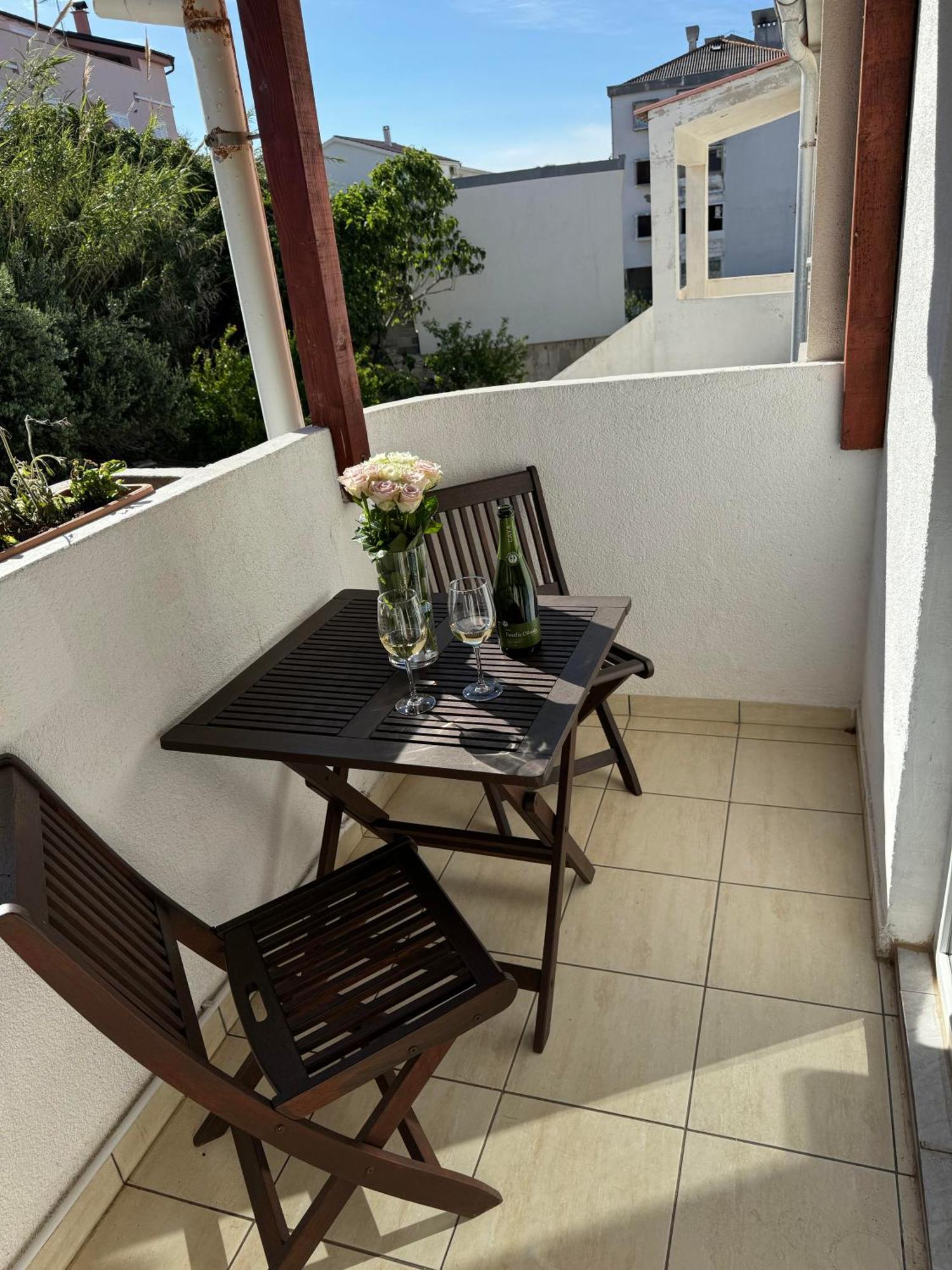 Pag Vero Apartments Паг Экстерьер фото