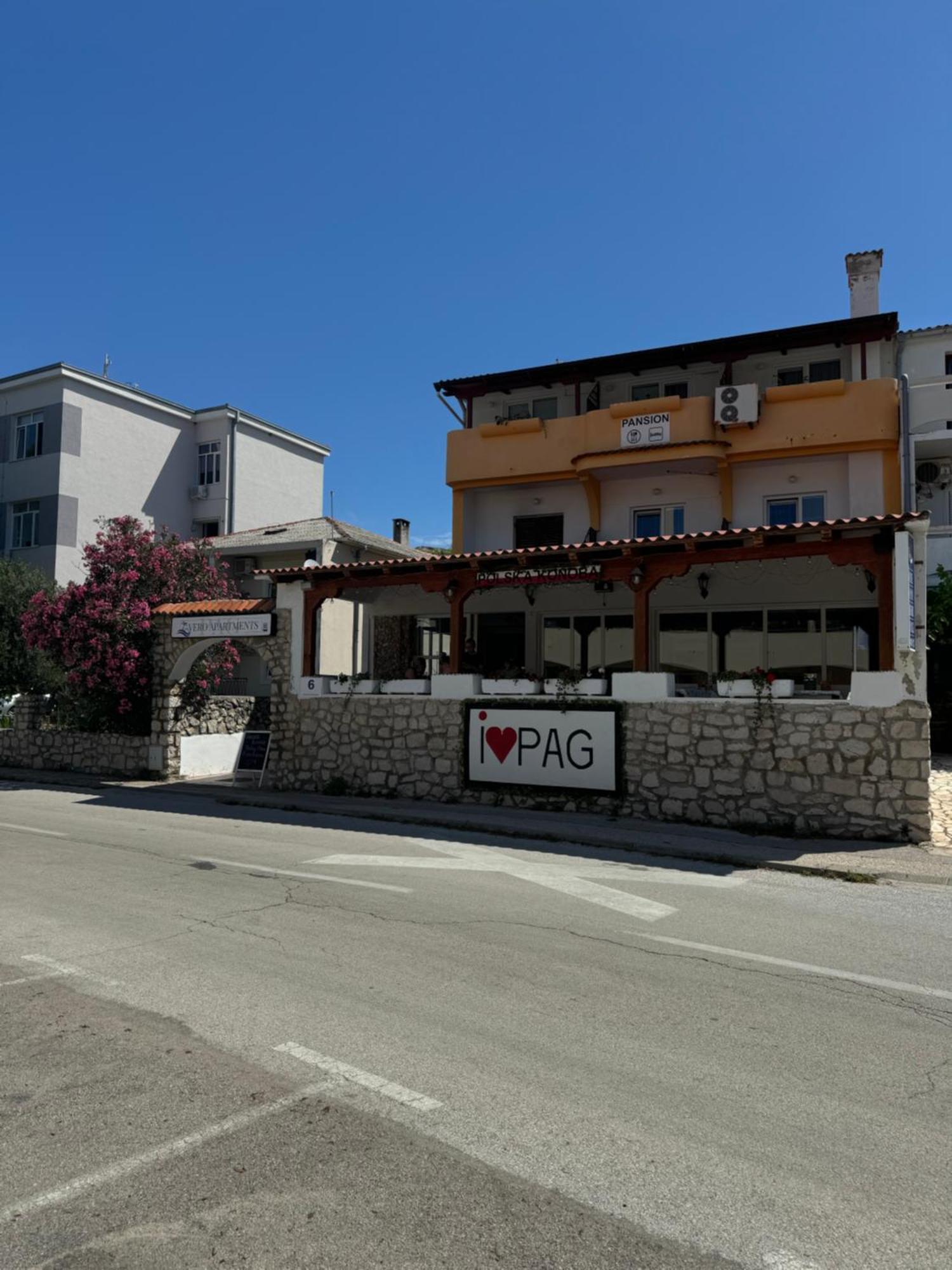 Pag Vero Apartments Паг Экстерьер фото
